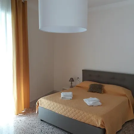 Casa Fiore Daire *