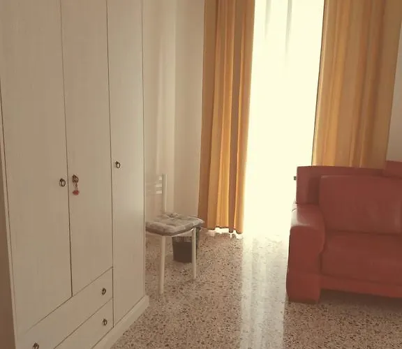 Conte Fiore Sanita' 아파트 *