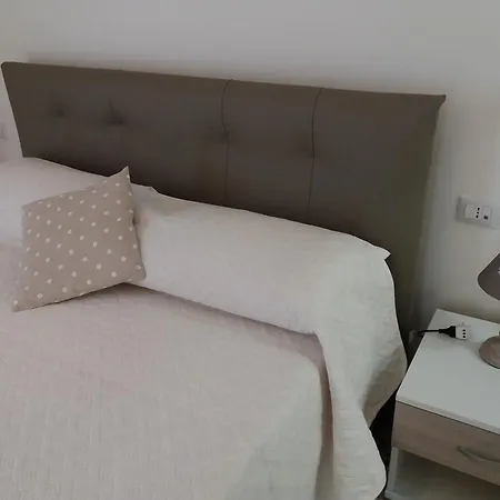 Suite Conte Fiore Sanita' * ナポリ